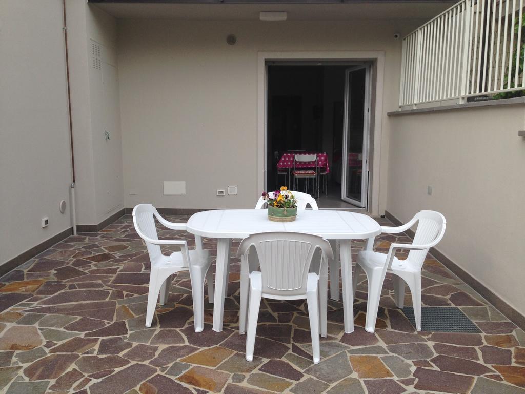 Casa Armonia Apartment Peschiera del Garda Bagian luar foto