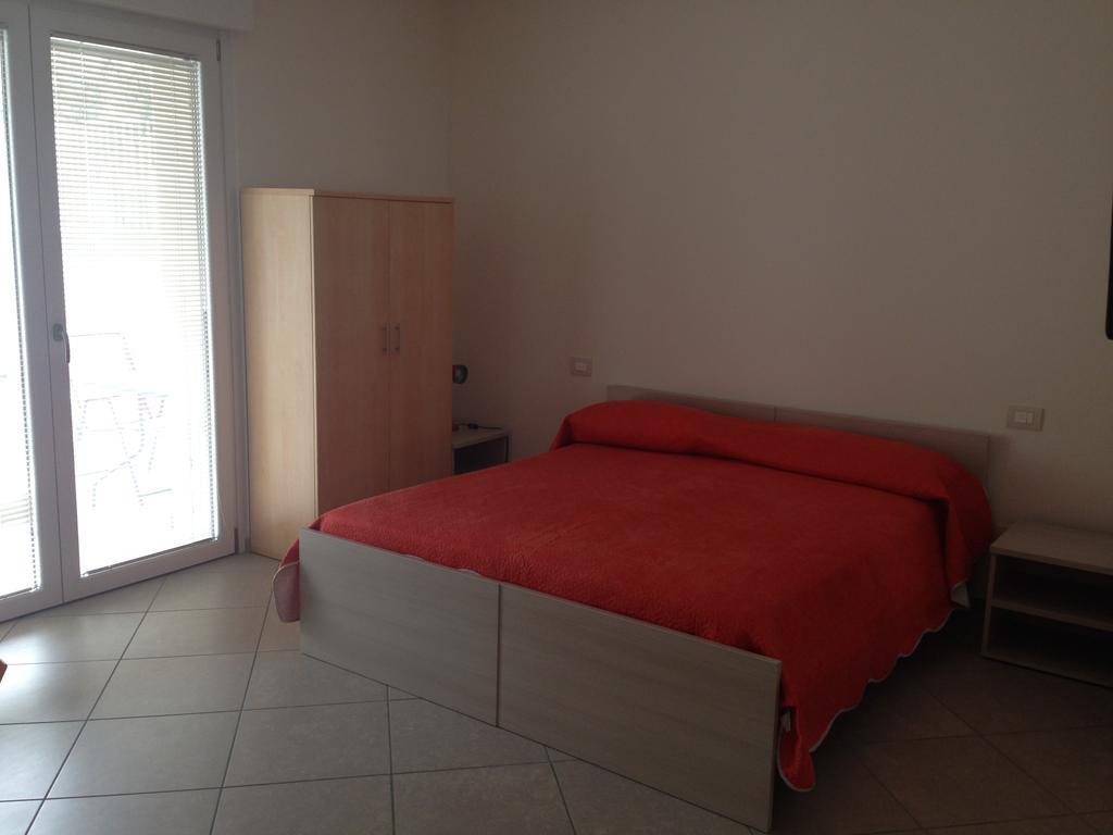 Casa Armonia Apartment Peschiera del Garda Bagian luar foto